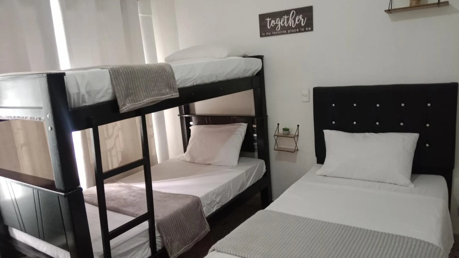 House Hotel Sweet Home 2 Apartments Medellin